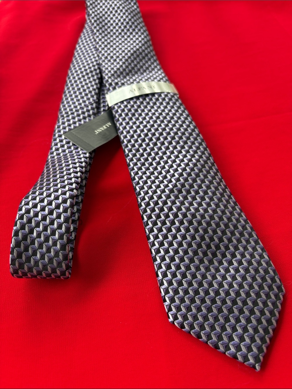 Alfani dusty lavender skinny tie. NWT!!